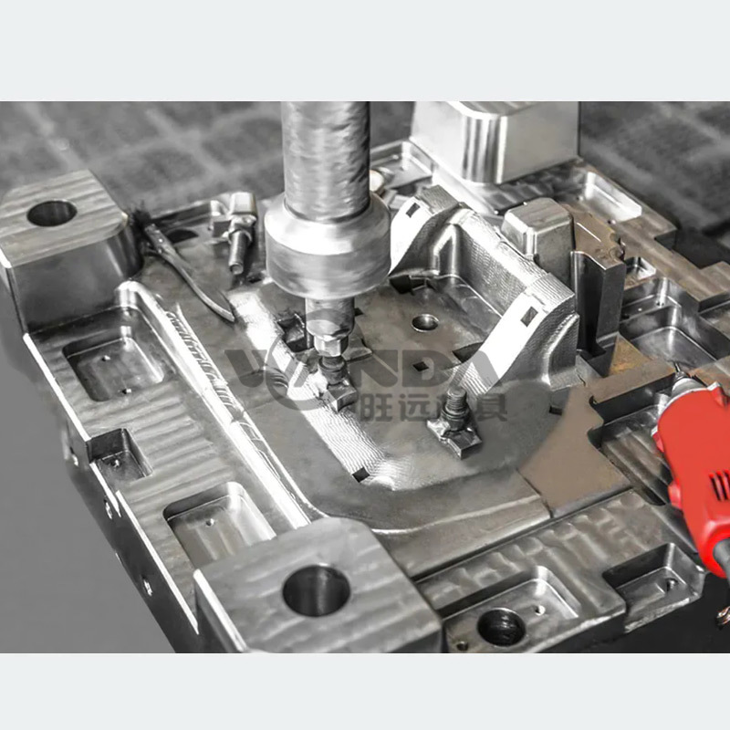 قالب قطع غيار السيارات